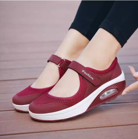 EPibuss Large Women Lightweight Mesh Breathable Sneakers Flat Shoes